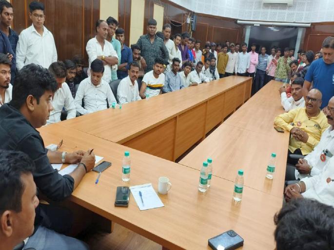 MNS focus on party building in Vidarbha; Sandeep Deshpande, Avinash Jadhav, Umbarkar reviewed in Nagpur | विदर्भात पक्ष बांधणीवर मनसेचा फोकस; देशपांडे, जाधव, उंबरकर यांनी नागपुरात घेतला आढावा MNS focus on party building in Vidarbha; Sandeep Deshpande, Avinash Jadhav, Umbarkar reviewed in Nagpur | विदर्भात पक्ष बांधणीवर मनसेचा फोकस; देशपांडे, जाधव, उंबरकर यांनी नागपुरात घेतला आढावा