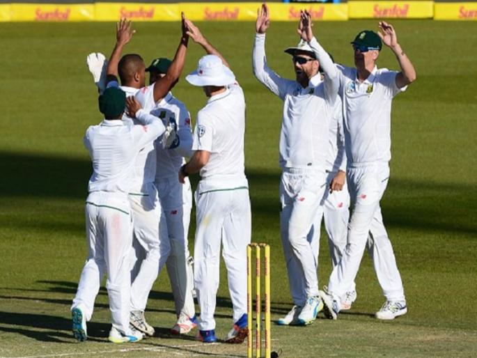 imran tahir faces embarrasment when he cought but that was no ball against australia practice match | ... त्याने झेल पकडला, चाहत्यांना डिवचलं अन् त्याचा पोपट झाला