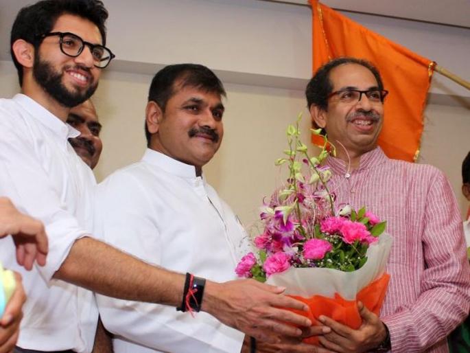 Sachin Ahir's tweet went viral: 'Shiv Sena's chapter begins today' criticise by ahir | 'शिवसेनेच्या राजकीय अस्ताच्या अध्यायाला आज सुरुवात', अहिरांचे ते ट्विट व्हायरल Sachin Ahir's tweet went viral: 'Shiv Sena's chapter begins today' criticise by ahir | 'शिवसेनेच्या राजकीय अस्ताच्या अध्यायाला आज सुरुवात', अहिरांचे ते ट्विट व्हायरल