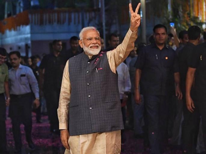 Lok Sabha Election 2019 Narendra Modi's signal to civil law? | नरेंद्र मोदींचा समान नागरी कायद्याकडे इशारा ? Lok Sabha Election 2019 Narendra Modi's signal to civil law? | नरेंद्र मोदींचा समान नागरी कायद्याकडे इशारा ?