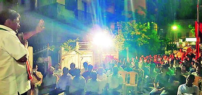 Maharashtra assembly election 2019 : Not avoid public phone call : Vikas Thakre | Maharashtra Assembly Election 2019 : जनतेचे फोन टाळणार नाही तर तातडीने दखल घेणार : विकास ठाकरे Maharashtra assembly election 2019 : Not avoid public phone call : Vikas Thakre | Maharashtra Assembly Election 2019 : जनतेचे फोन टाळणार नाही तर तातडीने दखल घेणार : विकास ठाकरे