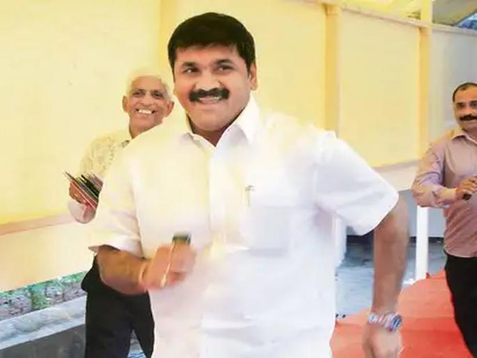 Sachin Ahir in BJP soon; Predictions of Ministers mungantivar in the Legislative Assembly monsoon Session | सचिन अहिर लवकरच भाजपात; विधानसभेत शिंदेंच्या मंत्र्यांची भविष्यवाणी Sachin Ahir in BJP soon; Predictions of Ministers mungantivar in the Legislative Assembly monsoon Session | सचिन अहिर लवकरच भाजपात; विधानसभेत शिंदेंच्या मंत्र्यांची भविष्यवाणी