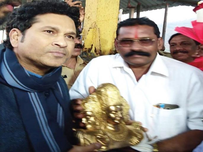 India's reputation for textile industry - Tendulkar | वस्त्रोद्योग व्यवसायात भारताचा नावलौकिक व्हावा- तेंडुलकर India's reputation for textile industry - Tendulkar | वस्त्रोद्योग व्यवसायात भारताचा नावलौकिक व्हावा- तेंडुलकर