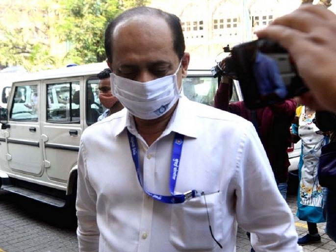 Sachin vaze's fingerprints found on Scorpio, evidence found NIA | स्काॅर्पिओवर सापडले सचिन वाझे यांच्या हाताचे ठसे, एनआयएच्या हाती लागले पुरावे 