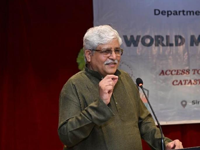 Humor Under Siege Goswami Mote on the Shrinking Space for Comedy | सतत ट्रोलिंग करणाऱ्यांमुळेच विनोद संकुचित होत आहे..! Humor Under Siege Goswami Mote on the Shrinking Space for Comedy | सतत ट्रोलिंग करणाऱ्यांमुळेच विनोद संकुचित होत आहे..!