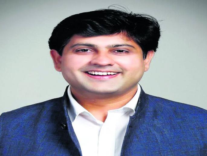 Need to create Marathi language interest among students: Sachin Joshi | विद्यार्थ्यांमध्ये मराठी भाषेची आवड निर्माण करण्याची गरज : सचीन जोशी Need to create Marathi language interest among students: Sachin Joshi | विद्यार्थ्यांमध्ये मराठी भाषेची आवड निर्माण करण्याची गरज : सचीन जोशी