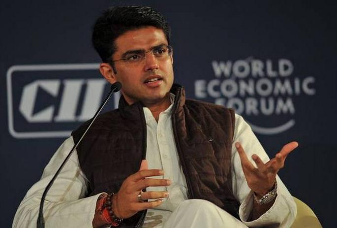 Sachin Pilot had offered 'so many crores' to join BJP, congress MLA | भाजपात येण्यासाठी सचिन पायलट यांनी दिली होती 'एवढ्या कोटींची' ऑफर 