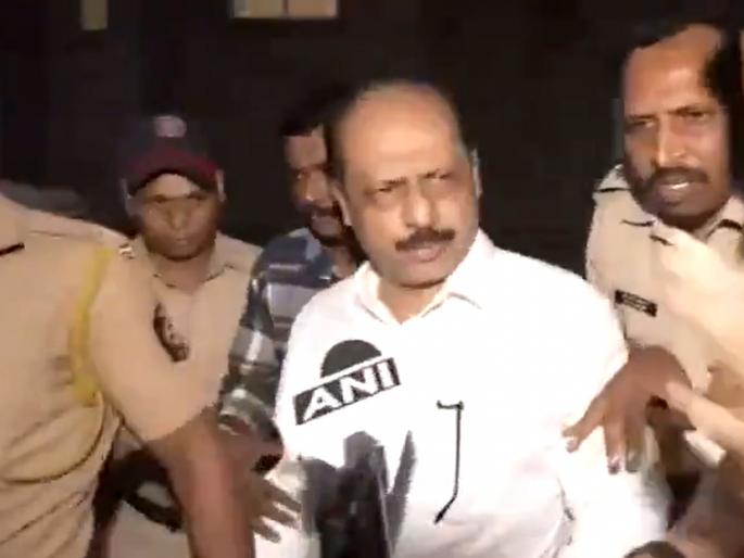 "Again misuse of government agencies by BJP, who is Sachin Vaze's bolvita dhani?" Congress asked | "भाजपाकडून सरकारी यंत्रणांचा पुन्हा गैरवापर,सचिन वाझेचा बोलविता धनी कोण?’’ काँग्रेसचा सवाल "Again misuse of government agencies by BJP, who is Sachin Vaze's bolvita dhani?" Congress asked | "भाजपाकडून सरकारी यंत्रणांचा पुन्हा गैरवापर,सचिन वाझेचा बोलविता धनी कोण?’’ काँग्रेसचा सवाल