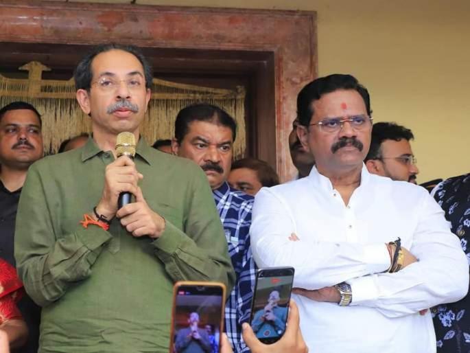 Eknath Shinde Party Leader Naresh Mhaske Attack Thackeray Group | "मच्छर जरी चावला तरी तो मुख्यमंत्री एकनाथ शिंदेंनी पाठवला असं म्हणणारे ते लोक"