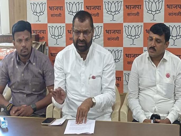 Bring back to power the Modi government that gives justice to sugarcane growers; Appeal of Sadabhau Khot | ऊस उत्पादकांना न्याय देणाऱ्या मोदी सरकारला पुन्हा सत्तेत आणा; सदाभाऊ खोत यांचं आवाहन Bring back to power the Modi government that gives justice to sugarcane growers; Appeal of Sadabhau Khot | ऊस उत्पादकांना न्याय देणाऱ्या मोदी सरकारला पुन्हा सत्तेत आणा; सदाभाऊ खोत यांचं आवाहन