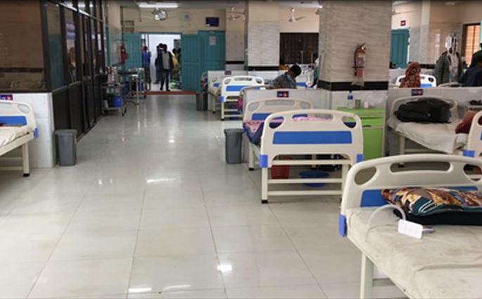 Covid hospitals in Nagpur are more than half empty | नागपुरातील कोविड हॉस्पिटल्स अर्ध्याहून जास्त रिकामे Covid hospitals in Nagpur are more than half empty | नागपुरातील कोविड हॉस्पिटल्स अर्ध्याहून जास्त रिकामे