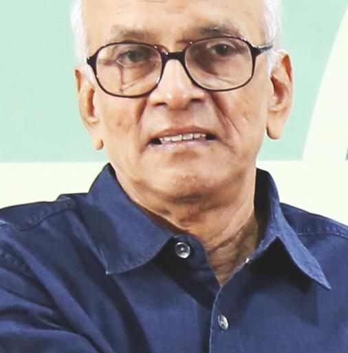 Principals accepted by paying homage to Dikshit Bhoomi | दीक्षाभूमीला वंदन करून स्वीकारली अध्यक्षपदाची सूत्रे