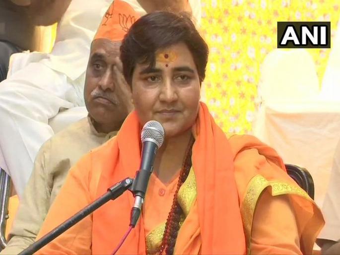 Pradnya Singh Thakur's candidature will be canceled | 'हिंमत असेल प्रज्ञासिंह ठाकूरची उमेदवारी रद्द करा'