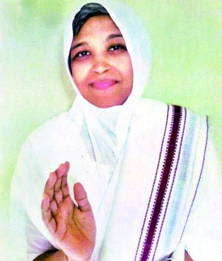 After the 480 days of meditative state Sarveshwari became Tapeshwari | ४८० दिवसाच्या तपानंतर सर्वेश्वरी झाल्या तपेश्वरी After the 480 days of meditative state Sarveshwari became Tapeshwari | ४८० दिवसाच्या तपानंतर सर्वेश्वरी झाल्या तपेश्वरी