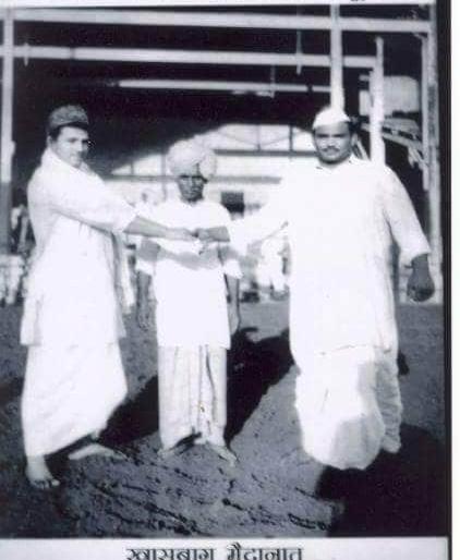 Sadiq Punjabi's visit to Kolhapur was delayed | सादिक पंजाबी यांचे कोल्हापूरला येणे राहूनच गेले: एक हिरा हरपला Sadiq Punjabi's visit to Kolhapur was delayed | सादिक पंजाबी यांचे कोल्हापूरला येणे राहूनच गेले: एक हिरा हरपला