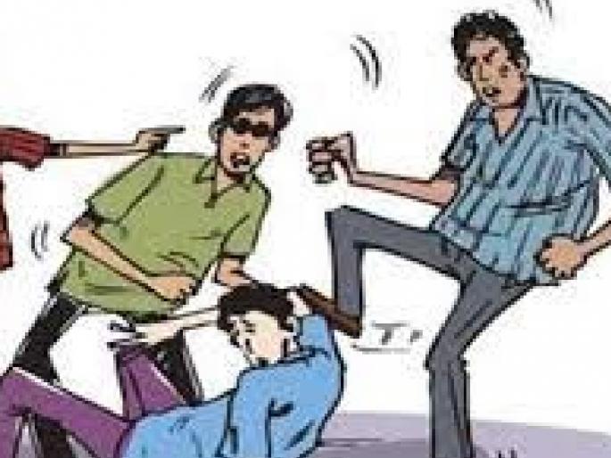 Sadoli youth leader was washed away in Rashivade, fortunately a little girl survived when a drunken car hit two bikes | Kolhapur: सडोलीच्या युवा नेत्याची राशिवडेत धुलाई, मद्यधुंद अवस्थेत कारने दुचाकींना दिलेल्या धडकेत चिमुकली बचावली Sadoli youth leader was washed away in Rashivade, fortunately a little girl survived when a drunken car hit two bikes | Kolhapur: सडोलीच्या युवा नेत्याची राशिवडेत धुलाई, मद्यधुंद अवस्थेत कारने दुचाकींना दिलेल्या धडकेत चिमुकली बचावली
