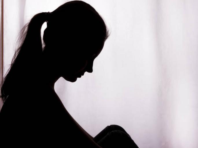 In UP's Moradabad, a minor girl died by suicide due to harassment | "माझं आयुष्य 'त्यांनी' नरक बनवलं"; सुसाईड नोट लिहून १२ वीच्या मुलीनं विष प्यायलं In UP's Moradabad, a minor girl died by suicide due to harassment | "माझं आयुष्य 'त्यांनी' नरक बनवलं"; सुसाईड नोट लिहून १२ वीच्या मुलीनं विष प्यायलं