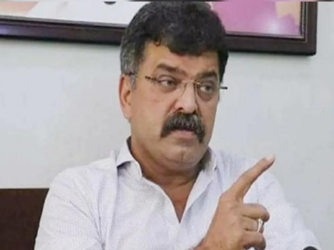 I will break the bones of those who use water for political gain; Minister Jitendra Awhad's warning to Shiv Sena | राजकीय फायद्यासाठी पाणी ताेेडणाऱ्यांची हाडे मोडेन; जितेंद्र आव्हाड यांचा शिवसेनेला इशारा I will break the bones of those who use water for political gain; Minister Jitendra Awhad's warning to Shiv Sena | राजकीय फायद्यासाठी पाणी ताेेडणाऱ्यांची हाडे मोडेन; जितेंद्र आव्हाड यांचा शिवसेनेला इशारा