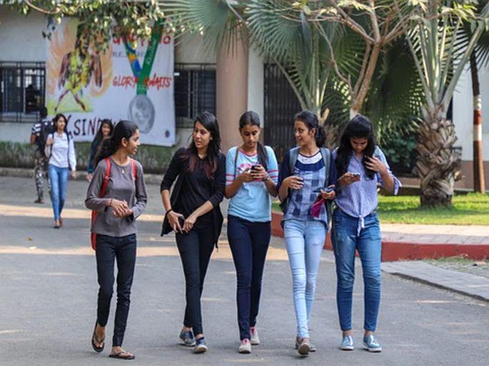 schools colleges and pvt coaching classes closed in pune due to corona virous | राज्यात कोरोनाचा कहर, पुण्यात 14 मार्चपर्यंत शाळा महाविद्यालये, कोचिंग बंद, प्रशासनाचा निर्णय schools colleges and pvt coaching classes closed in pune due to corona virous | राज्यात कोरोनाचा कहर, पुण्यात 14 मार्चपर्यंत शाळा महाविद्यालये, कोचिंग बंद, प्रशासनाचा निर्णय
