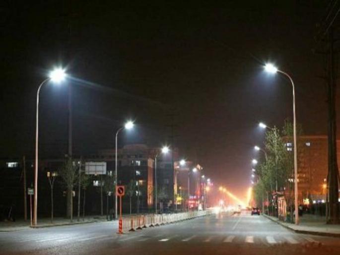 Sanctioning of Rs. 19 crores will be set to bring 52,000 street lights in the city | शहरात नव्याने ५२ हजार पथदिवे बसविणार : १९ कोटींच्या खर्चाला मंजुरी Sanctioning of Rs. 19 crores will be set to bring 52,000 street lights in the city | शहरात नव्याने ५२ हजार पथदिवे बसविणार : १९ कोटींच्या खर्चाला मंजुरी