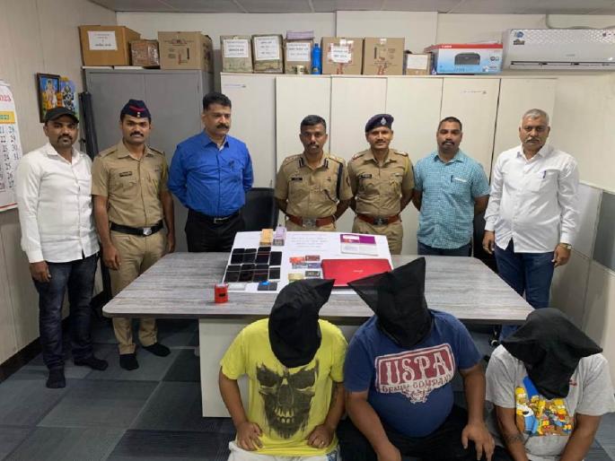 Exposed gang who cheated 11 lakhs in the name of tour and travels | टुर ॲण्ड ट्रॅव्हल्सच्या नावाखाली ११ लाखांचा गंडा घालणा-या टोळीचा पर्दाफाश Exposed gang who cheated 11 lakhs in the name of tour and travels | टुर ॲण्ड ट्रॅव्हल्सच्या नावाखाली ११ लाखांचा गंडा घालणा-या टोळीचा पर्दाफाश