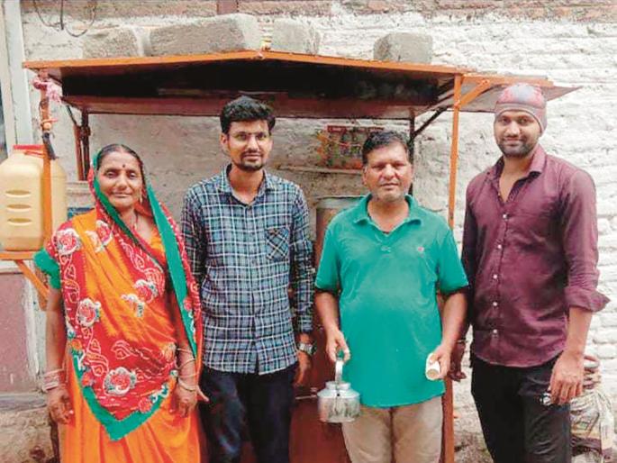 Admirable! Sagar Meghawale became a 'CA' after studying at a tea estate | कॉलेजनंतर वडिलांना चहाच्या ठेल्यावर मदत,रिकाम्या वेळेत अभ्यास करून सागर बनला ‘सीए’