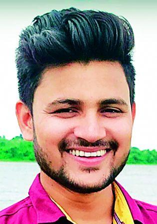 It was not possible to take a class, only self-study was a success | मेहनत सफल झाली; क्लास लावणे शक्य नव्हते, ‘सेल्फ स्टडी’नेच मिळाले यश It was not possible to take a class, only self-study was a success | मेहनत सफल झाली; क्लास लावणे शक्य नव्हते, ‘सेल्फ स्टडी’नेच मिळाले यश