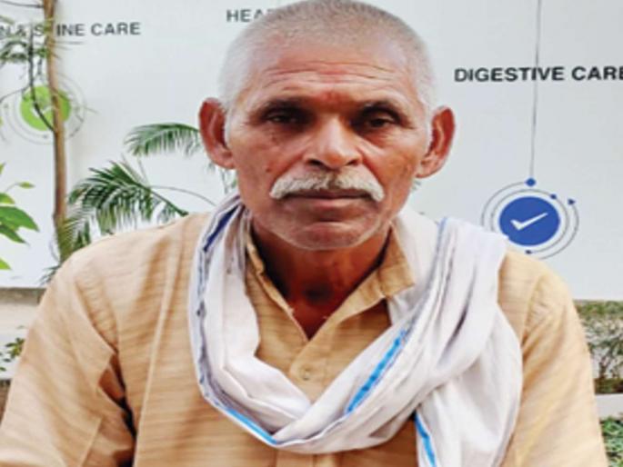 A story of a dying dad for treating an accidental child | दमलेल्या बाबाची कहाणी; मुलाला वाचवण्यासाठी मुंबईत पोहोचले, रस्त्यावरच झोपले! A story of a dying dad for treating an accidental child | दमलेल्या बाबाची कहाणी; मुलाला वाचवण्यासाठी मुंबईत पोहोचले, रस्त्यावरच झोपले!