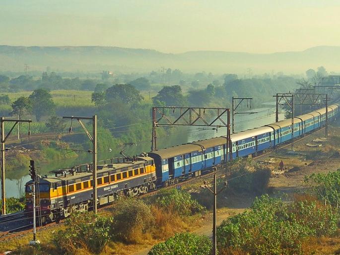 Sahyadri Express to run again with renewed vigor, facilities for passengers at stations | Sahyadri Express: सह्याद्री एक्सप्रेस पुन्हा नव्या जोमाने धावणार, स्थानकांवर प्रवाशांसाठी सुविधा Sahyadri Express to run again with renewed vigor, facilities for passengers at stations | Sahyadri Express: सह्याद्री एक्सप्रेस पुन्हा नव्या जोमाने धावणार, स्थानकांवर प्रवाशांसाठी सुविधा