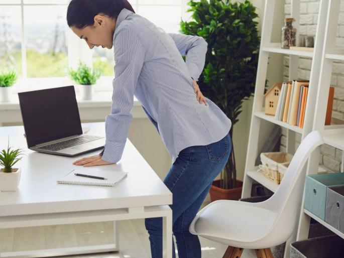 Sciatica: Causes, Symptoms, Treatment, and what is the best exercise for sciatica | सायटिकाचा असह्य त्रास होतो आहे? कशानं छळतो हा शूटिंग पेनचा 'शार्प' त्रास? उपाय काय?
