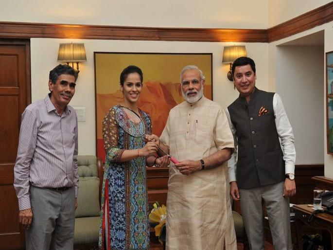 Breaking: Badminton Star Saina Nehwal To Join BJP Today | Breaking : सायना नेहवालचा बहिणीसह भाजपात प्रवेश Breaking: Badminton Star Saina Nehwal To Join BJP Today | Breaking : सायना नेहवालचा बहिणीसह भाजपात प्रवेश
