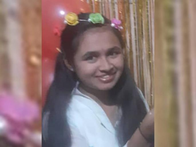 Nursing student commits suicide in her room in Jalgaon | मैत्रिणी गावाकडे, ‘नर्सिंग’च्या विद्यार्थिनीची खोलीत आत्महत्या; शासकीय परिचर्या प्रशिक्षण महाविद्यालयाची विद्यार्थिनी Nursing student commits suicide in her room in Jalgaon | मैत्रिणी गावाकडे, ‘नर्सिंग’च्या विद्यार्थिनीची खोलीत आत्महत्या; शासकीय परिचर्या प्रशिक्षण महाविद्यालयाची विद्यार्थिनी