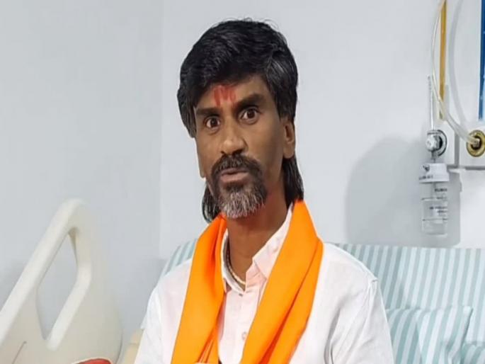 Manoj Jarange Patil's warning, Maratha community will not back down even if false cases are filed | खोटे गुन्हे दाखल केले तरी मराठा समाज मागे हटणार नाही; मनोज जरांगे पाटलांचा इशारा Manoj Jarange Patil's warning, Maratha community will not back down even if false cases are filed | खोटे गुन्हे दाखल केले तरी मराठा समाज मागे हटणार नाही; मनोज जरांगे पाटलांचा इशारा