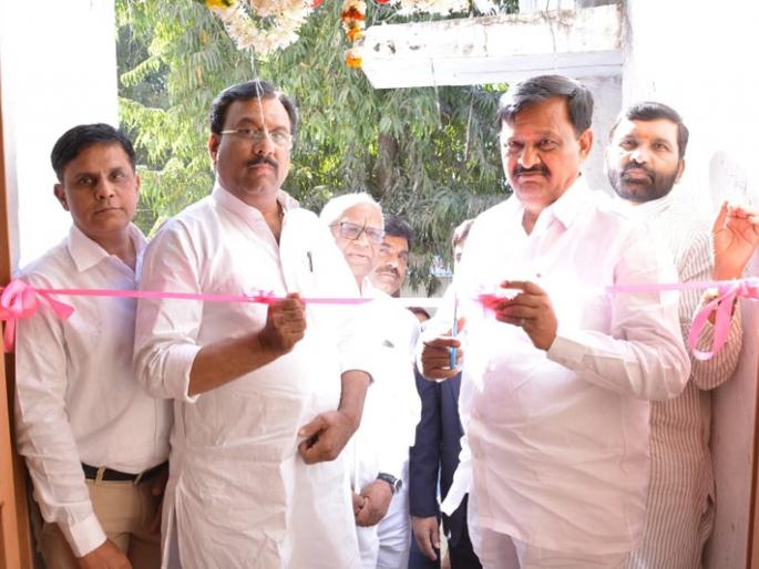 Subhash Deshmukh will launch sugarcane research center in Solapur | सोलापुरात ऊस संशोधन केंद्र सुरू करणार : सुभाष देशमुख