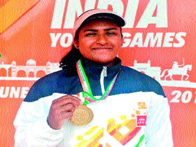 The farmer's helper! | शेतकऱ्याची पोर लई हुश्शार! The farmer's helper! | शेतकऱ्याची पोर लई हुश्शार!