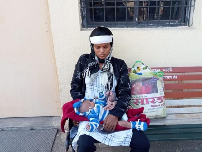 Nagpur On the sixteenth day after birth infant girl lost her father mother kicked out of home | Nagpur | जन्म झाल्यावर सोळाव्या दिवशीच तान्हुलीचे छत्र हरविले, वडिलांचा मृत्यू Nagpur On the sixteenth day after birth infant girl lost her father mother kicked out of home | Nagpur | जन्म झाल्यावर सोळाव्या दिवशीच तान्हुलीचे छत्र हरविले, वडिलांचा मृत्यू