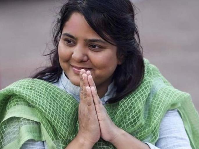 Let's kill Padalkar's armpits: Smita Deshmukh | पडळकरांच्या बगलबच्च्यांना घरात घुसून मारू : स्मिता देशमुख Let's kill Padalkar's armpits: Smita Deshmukh | पडळकरांच्या बगलबच्च्यांना घरात घुसून मारू : स्मिता देशमुख