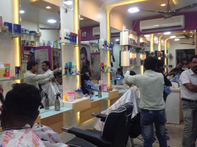 CoronaVirus state government not issued any notification regarding salon and beauty parlours clarifies dgipr kkg | CoronaVirus News: सलून, पार्लरबद्दलची 'ती' अधिसूचना राज्य सरकारनं काढलेली नाही; DGIPRचा खुलासा CoronaVirus state government not issued any notification regarding salon and beauty parlours clarifies dgipr kkg | CoronaVirus News: सलून, पार्लरबद्दलची 'ती' अधिसूचना राज्य सरकारनं काढलेली नाही; DGIPRचा खुलासा