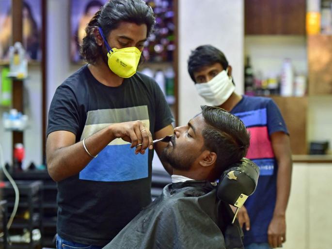 Unlock 1: Gym 80%, School 70% Unlun 60%; how many danger of corona in 35 places? | Unlock 1: जीम ८०%, शाळा ७०% अन् सलून ६०%; ‘या’ ३५ ठिकाणी कोरोनाचा किती धोका? जाणून घ्या Unlock 1: Gym 80%, School 70% Unlun 60%; how many danger of corona in 35 places? | Unlock 1: जीम ८०%, शाळा ७०% अन् सलून ६०%; ‘या’ ३५ ठिकाणी कोरोनाचा किती धोका? जाणून घ्या