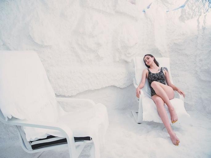 What Is Halo Salt Therapy or Salt Room Therapy api | फारच फायद्याची ठरते सॉल्ट थेरपी, अनेक समस्यांवर उपाय केवळ एक!