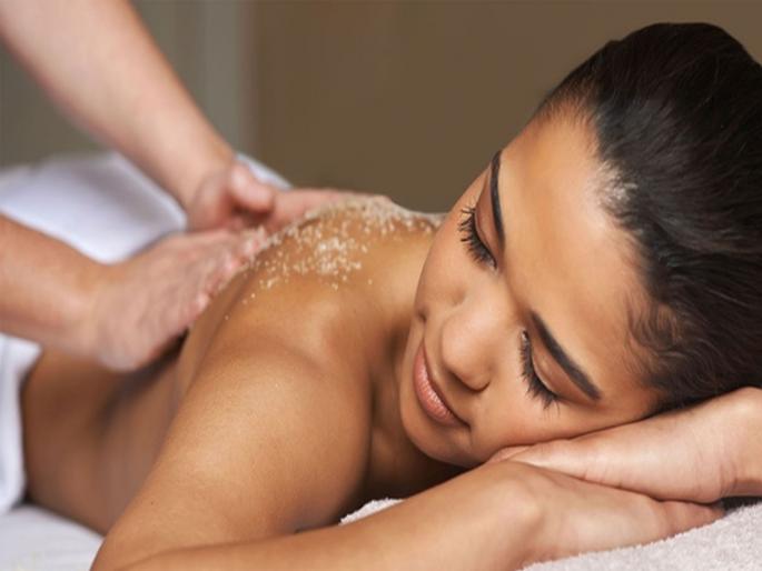 Health and beauty benefits of salt therapy | अस्थमा असो वा डिप्रेशन, पिंपल्स असो वा इन्फेक्शन; सर्व समस्या दूर करेल 'सॉल्ट थेरपी' Health and beauty benefits of salt therapy | अस्थमा असो वा डिप्रेशन, पिंपल्स असो वा इन्फेक्शन; सर्व समस्या दूर करेल 'सॉल्ट थेरपी'