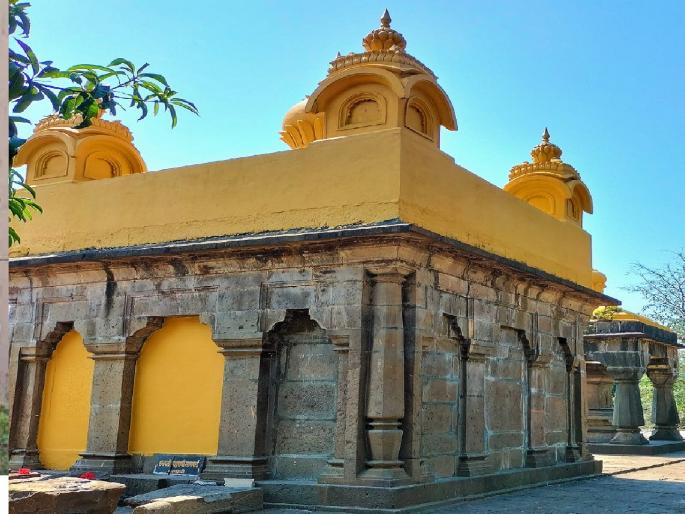 Maharani Tararani mausoleum still neglected in satara, Need to take concrete steps for restoration | Satara: महाराणी ताराराणी यांची समाधी अजूनही दुर्लक्षित, जीर्णोद्धारासाठी ठोस पावले उचलण्याची गरज Maharani Tararani mausoleum still neglected in satara, Need to take concrete steps for restoration | Satara: महाराणी ताराराणी यांची समाधी अजूनही दुर्लक्षित, जीर्णोद्धारासाठी ठोस पावले उचलण्याची गरज