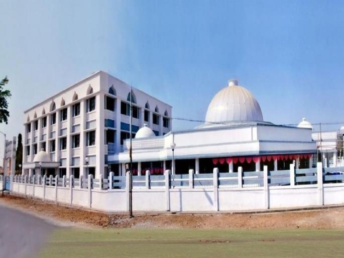 The canteen of the Social Justice Bhavan are dusty, Negligence of the state government for 16 years | सामाजिक न्याय भवनातील उपाहारगृहांवर उपेक्षेची धूळ; १६ वर्षांपासून शासनाला वेळ मिळेना The canteen of the Social Justice Bhavan are dusty, Negligence of the state government for 16 years | सामाजिक न्याय भवनातील उपाहारगृहांवर उपेक्षेची धूळ; १६ वर्षांपासून शासनाला वेळ मिळेना