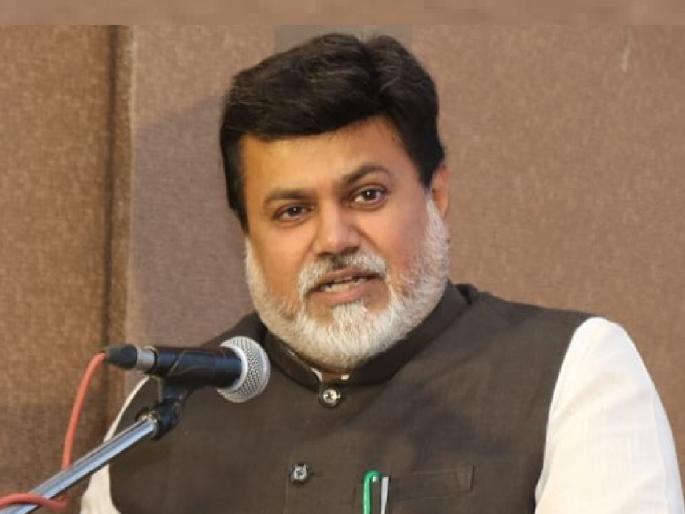 MIDC on three thousand acres in Mhaswad Satara district says Uday Samant | सातारा जिल्ह्यातील म्हसवडमध्ये तीन हजार एकरांत एमआयडीसी - उदय सामंत  MIDC on three thousand acres in Mhaswad Satara district says Uday Samant | सातारा जिल्ह्यातील म्हसवडमध्ये तीन हजार एकरांत एमआयडीसी - उदय सामंत