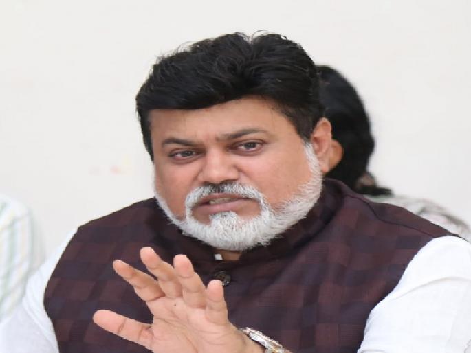 New Survey of Crack Affected Villages in Ratnagiri District says Guardian Minister Uday Samant | रत्नागिरी जिल्ह्यातील दरडग्रस्त गावांचे नव्याने सर्वेक्षण : उदय सामंत New Survey of Crack Affected Villages in Ratnagiri District says Guardian Minister Uday Samant | रत्नागिरी जिल्ह्यातील दरडग्रस्त गावांचे नव्याने सर्वेक्षण : उदय सामंत