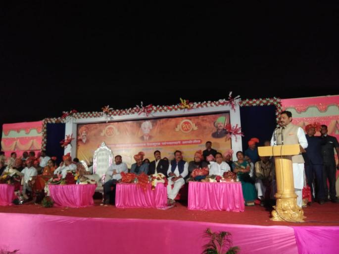 Great man faught agains Caste System: Sambhaji Raje | जाती व्यवस्थेच्या बिमोडासाठीच महापुरूषांचा लढा: संभाजी राजे Great man faught agains Caste System: Sambhaji Raje | जाती व्यवस्थेच्या बिमोडासाठीच महापुरूषांचा लढा: संभाजी राजे