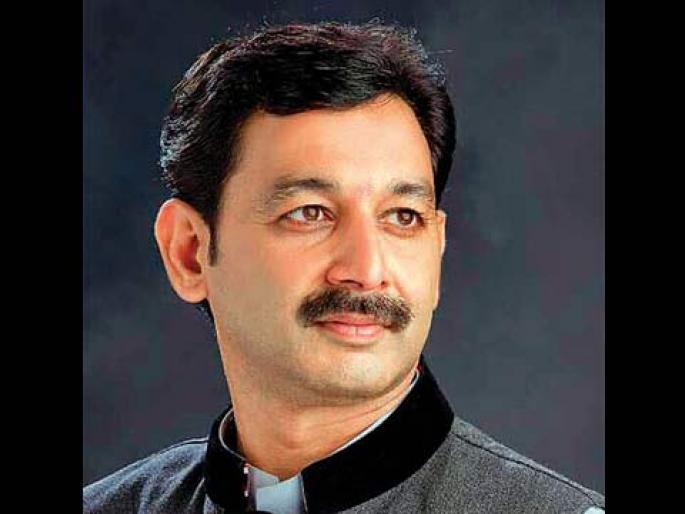 SambhajiRaje leaves for Asia, European Union meeting | आशिया, युरोपीयन युनियन बैठकीसाठी संभाजीराजे रवाना SambhajiRaje leaves for Asia, European Union meeting | आशिया, युरोपीयन युनियन बैठकीसाठी संभाजीराजे रवाना