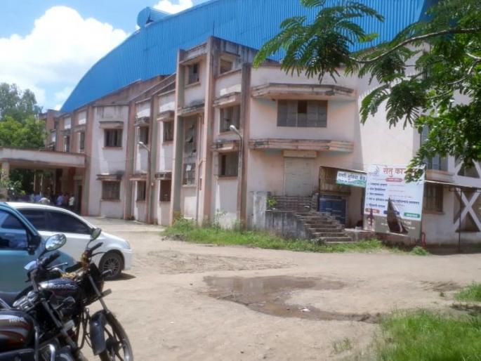 Sensation of bodies found at Sambhaji Stadium in Cidco | सिडकोतील संभाजी स्टेेडीयममध्ये मृतदेह आढळल्याने खळबळ Sensation of bodies found at Sambhaji Stadium in Cidco | सिडकोतील संभाजी स्टेेडीयममध्ये मृतदेह आढळल्याने खळबळ