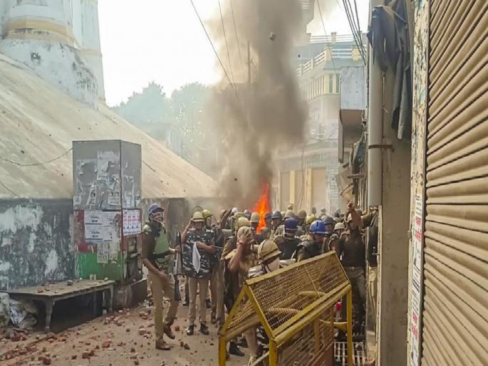 Sambhal Jama Masjid Violence : Internet Snapped, Schools Shut As Violence Over Mosque Survey Kills 4 In UP's Sambhal | ४ जणांचा मृत्यू , २० हून अधिक पोलीस जखमी… संभलमध्ये बाहेरच्या लोकांना प्रवेश नाही; काय आहे प्रकरण? Sambhal Jama Masjid Violence : Internet Snapped, Schools Shut As Violence Over Mosque Survey Kills 4 In UP's Sambhal | ४ जणांचा मृत्यू , २० हून अधिक पोलीस जखमी… संभलमध्ये बाहेरच्या लोकांना प्रवेश नाही; काय आहे प्रकरण?
