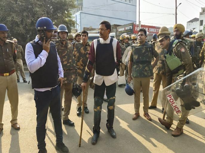 Sambhal violence will be probed, case filed against 2700 people including SP MPs and MLAs | संभल हिंसाचाराची होणार चौकशी, सपा खासदार-आमदारांसह 2700 जणांवर गुन्हा दाखल Sambhal violence will be probed, case filed against 2700 people including SP MPs and MLAs | संभल हिंसाचाराची होणार चौकशी, सपा खासदार-आमदारांसह 2700 जणांवर गुन्हा दाखल